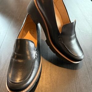 Naturalizer Cabaret Loafer, Womens size 9.5 Platform